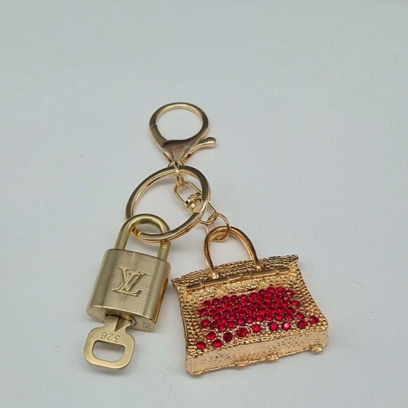 Authentic Louis Vuitton Lock & Key with unbranded Bag Keycharm, Keychain - Picture 9 of 9